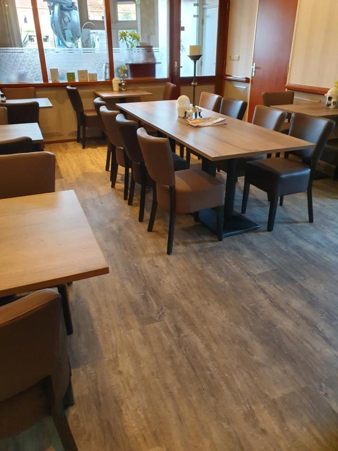 City Hotel メッペル エクステリア 写真