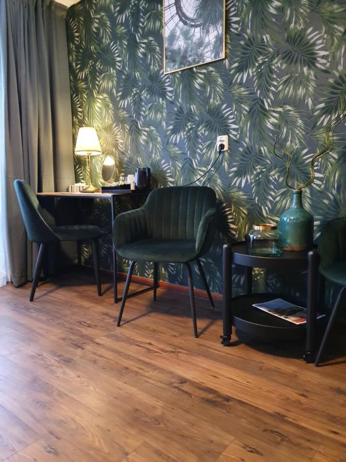 City Hotel メッペル エクステリア 写真