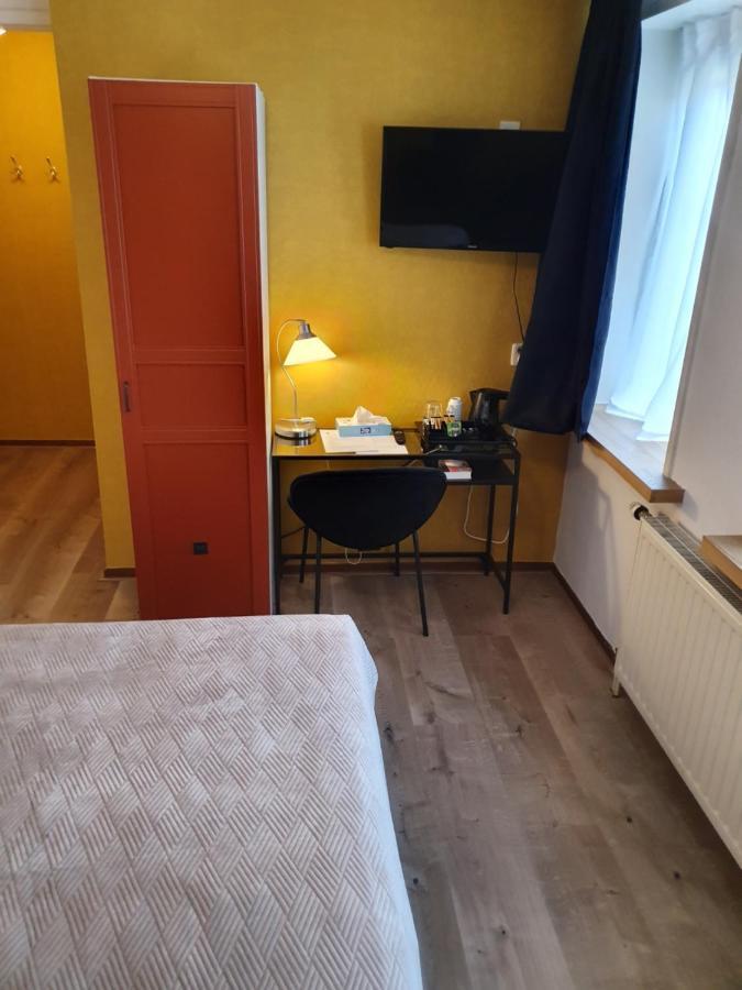 City Hotel メッペル エクステリア 写真